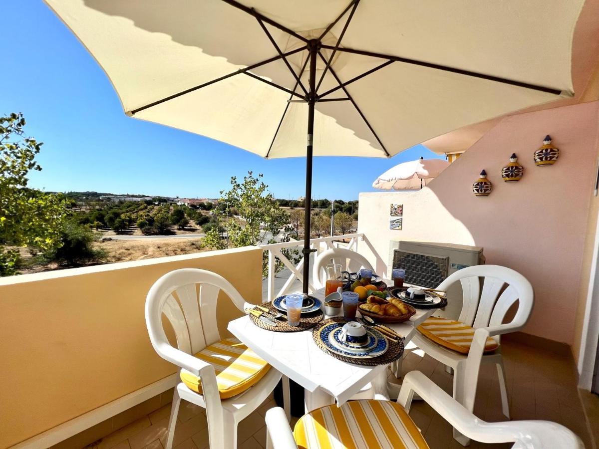 Albufeira Valley 1 With Pool By Homing 외부 사진